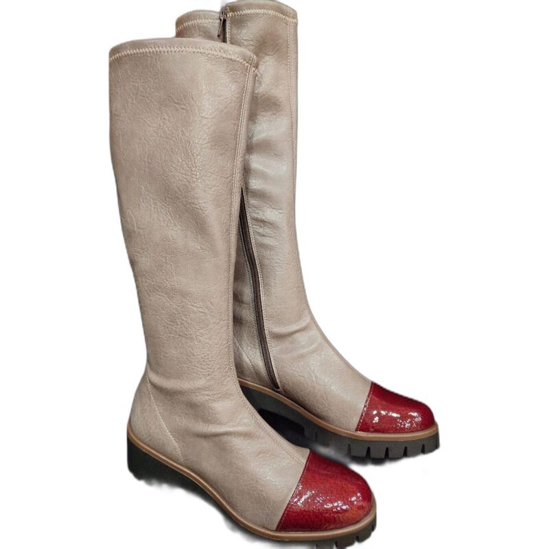 8704 bota puntera charol granate. Bota . Color marrón. Número 38. 