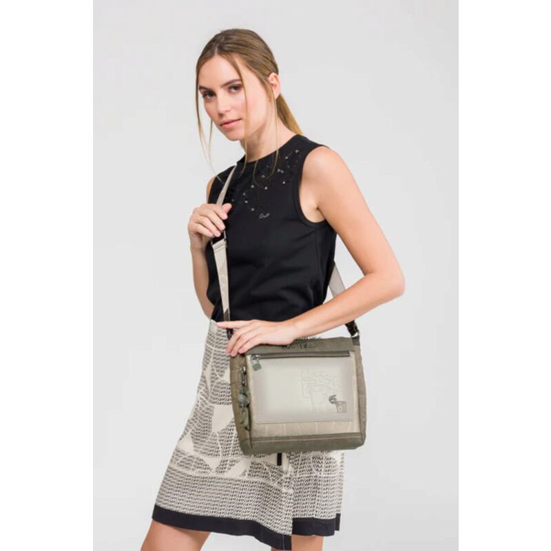 42713 Bandolera Anekke Amphora. Bolsos Bandolera . Color verde. 