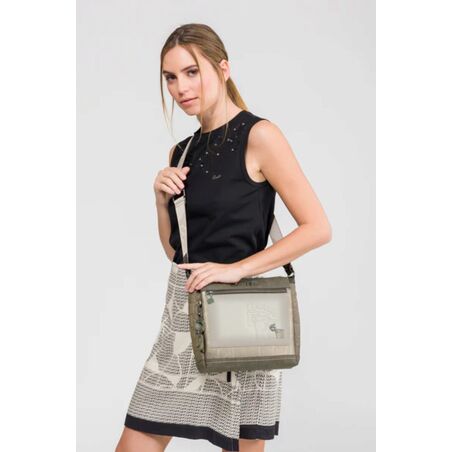 42713 Bandolera Anekke Amphora. Bolsos Bandolera . Color verde. 