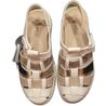 3369 Sandalia tiras Suave. Sandalia . Color beige. Número 38. 